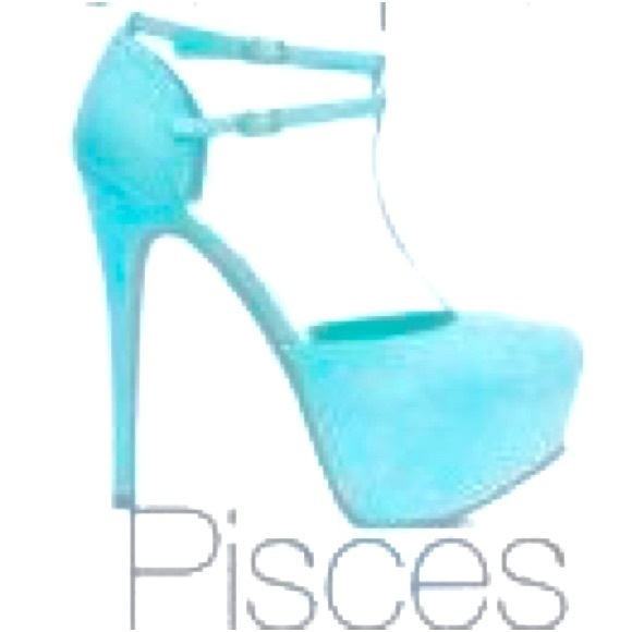 Like NEW Ladies shoes Qupid Platform Heels light pink peach color Size 7 buckle - Picture 9 of 9